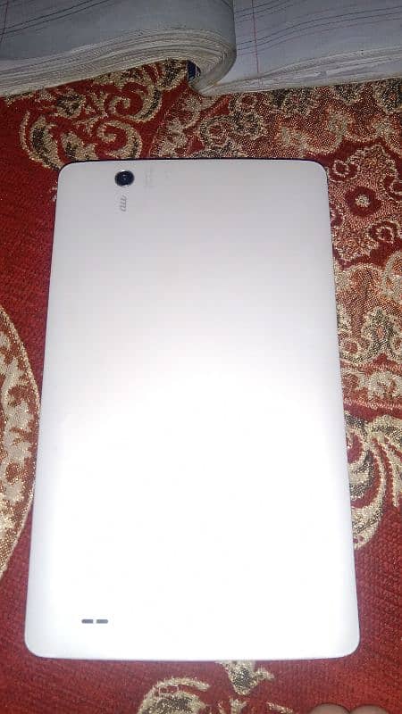 LG Qua Tab px 0