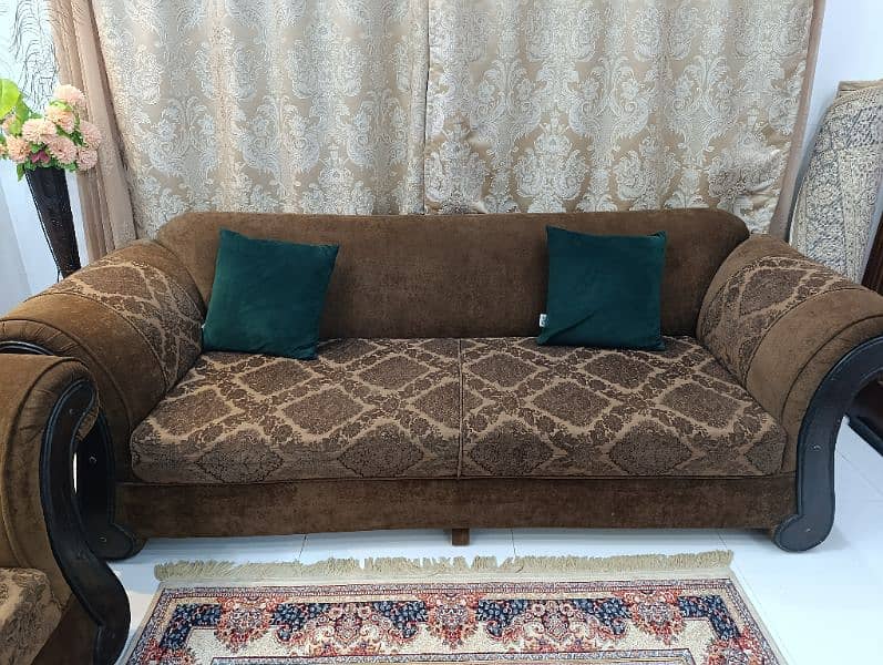 5 Seater Sofa set with Best condition 1