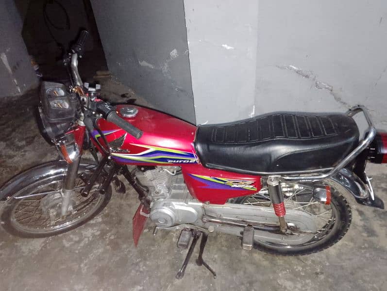 HONDA 125 FOR SALE 2006 model 11