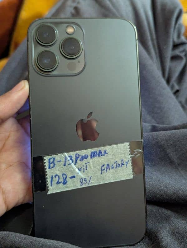 iphone 13promax factory unlocked 88 no airtight 03234094097 Whatsapp 0