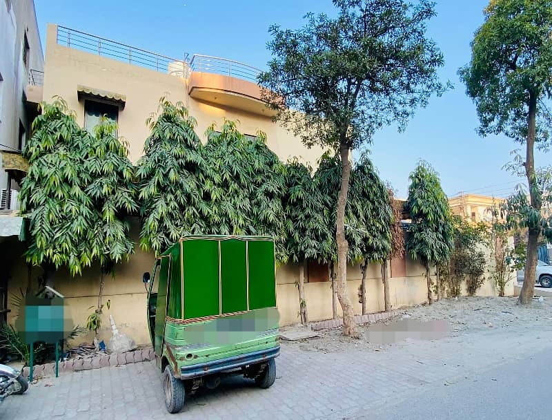 Get A Corner 15 Marla House For Sale In Marghzar Officers Colony 4