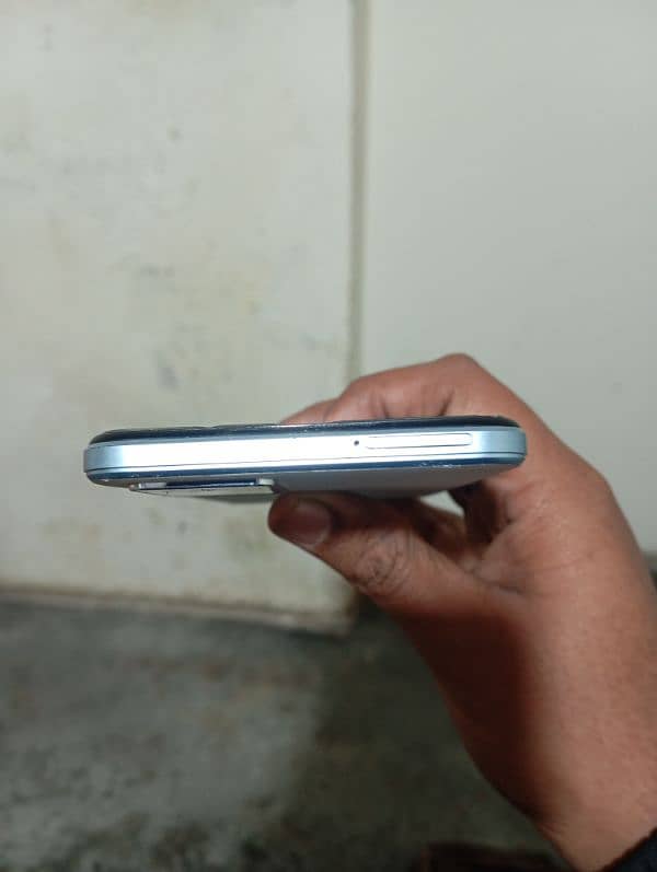 Vivo y21 new condition 2