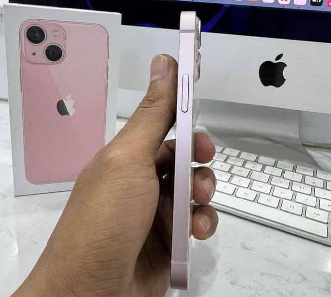 iPhone 13 mi ni ram 128 GB PTA approved my WhatsApp numb 0343/069/3417 1