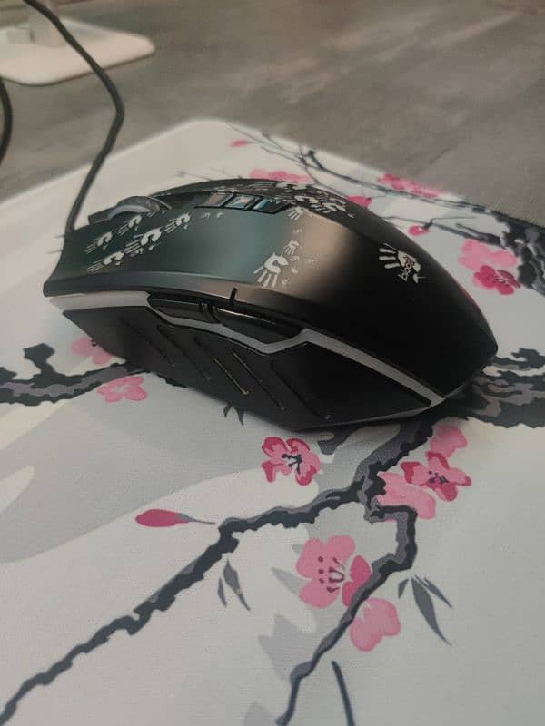 Bloody A60 gaming mouse 3