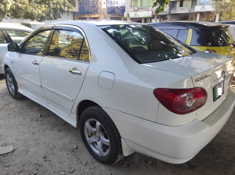 Toyota Corolla 2.0 D 2004 5