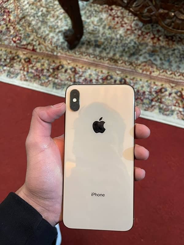 iphone XS Max 6