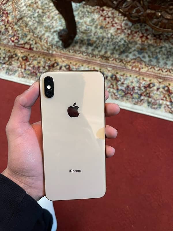 iphone XS Max 7