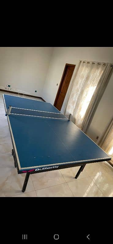 Slightly used Table Tennis table 3