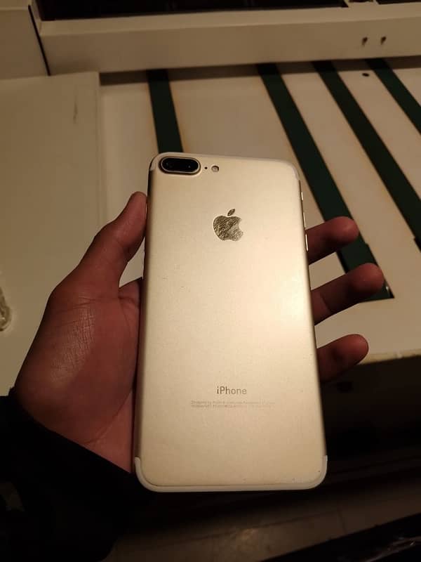 iPhone 7 plus 256 gb 5