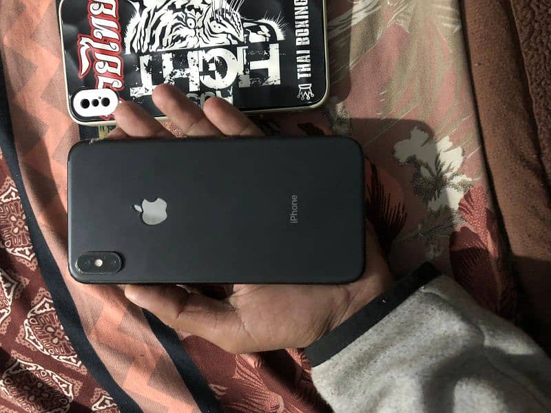 IPHONE XS MAX NON PTA 256 GB 5