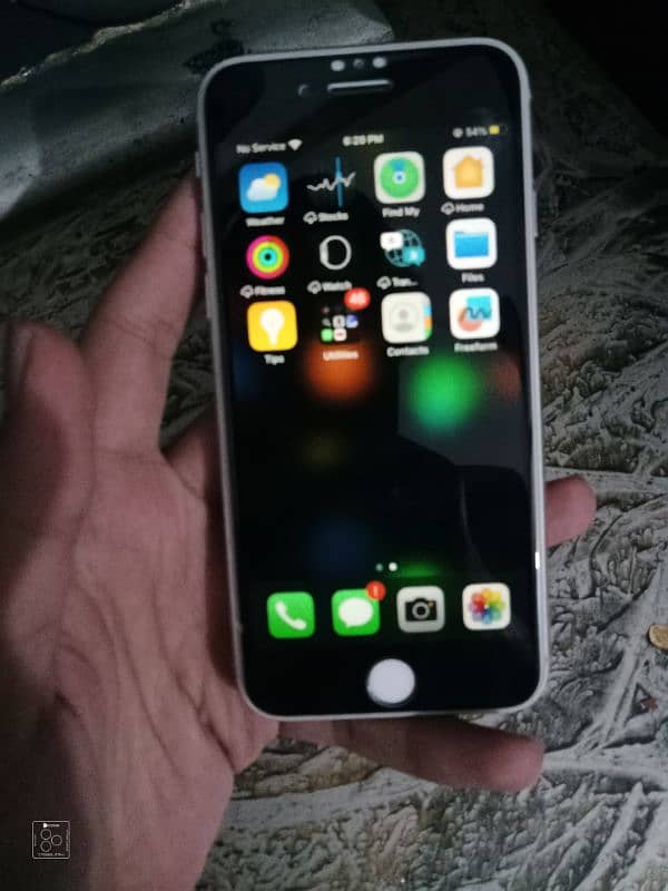 Iphone 8 Non PTA 1