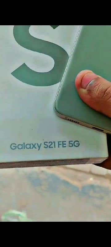 Samsung S21 FE 5g 7