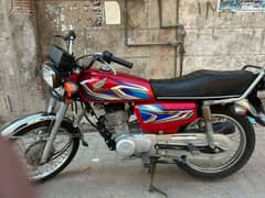 HONDA CG125 2022 Red colour  Total genuine bike  All okay