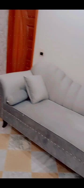 good quality sofa 2