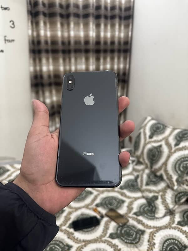 iphone xsmax 256 gb pta approved dual 0