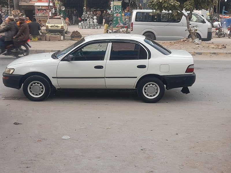 Toyota Corolla XE 1999 19