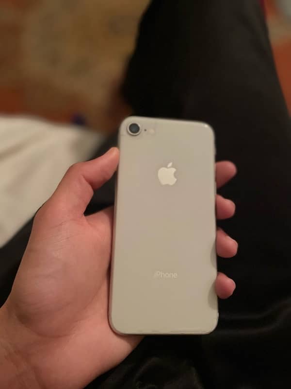 iphone 8 nonpta 64gb For Sale 1