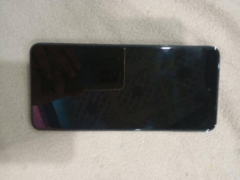 Infinix hot 40i 8/128 10/10 condition with accessories+1 month wrnty 8