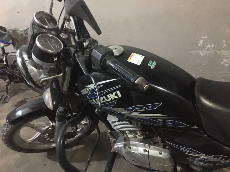 Suzuki GS 150 SE 2018 1