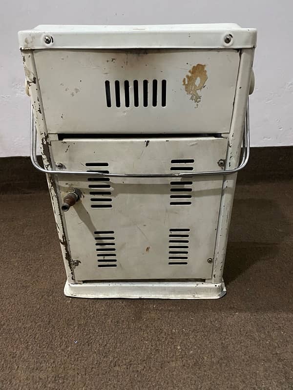 Gas heater in good condition 3