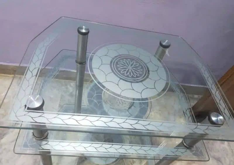 glass table 0