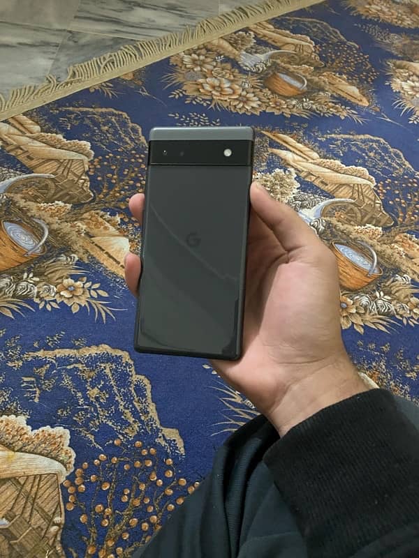 Google pixel 6a scartchless condition 4