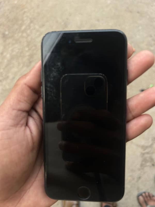 iPhone 7 pta approved  128Gb with box 4