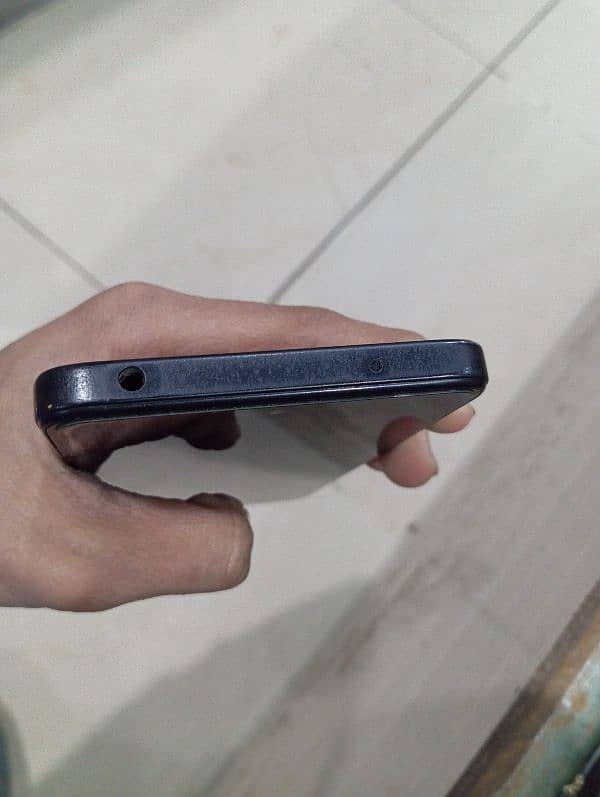 Redmi 12 Black Colour 5