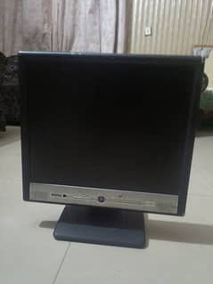 BenQ FP767 LCD monitor.