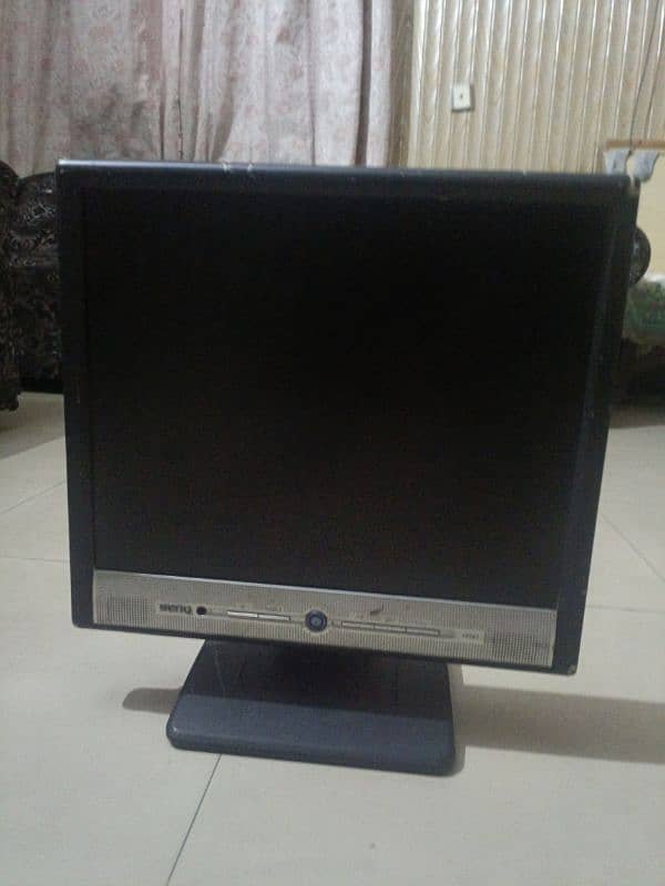 BenQ FP767 LCD monitor. 0