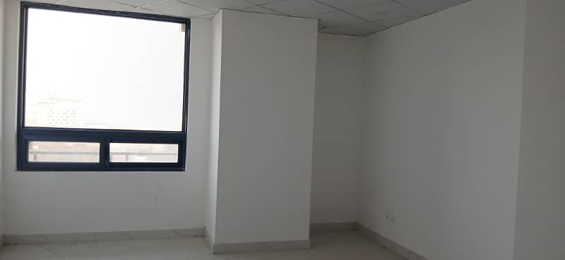 379 Square Feet Office Prime Space Available For Rent In Main Boulevard Gulberg 3 Lahore 13