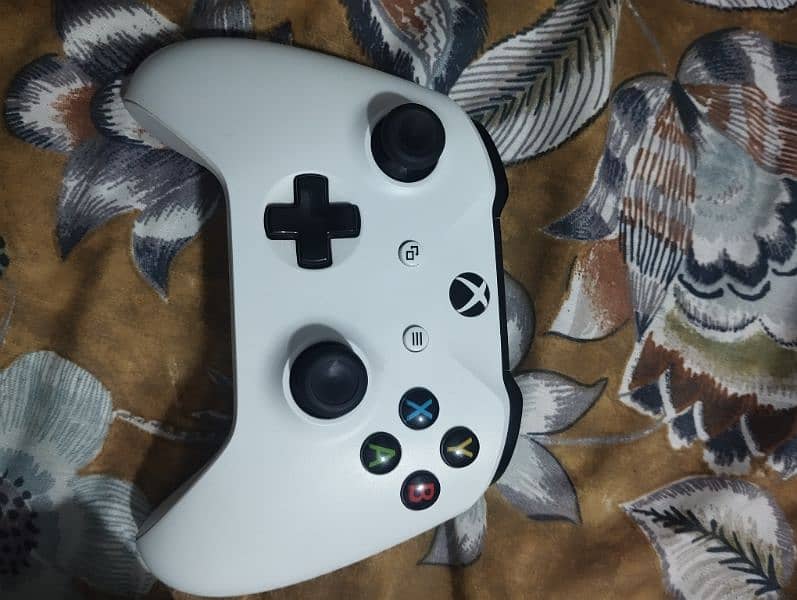 xbox one s controller 4