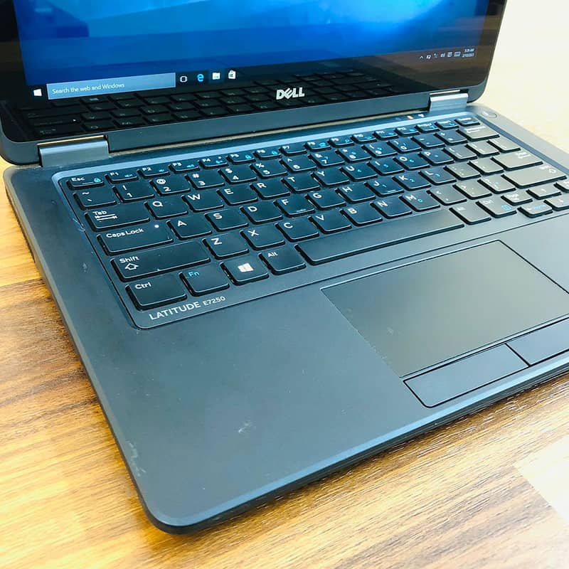 Dell Latitude E7250 - Core i5 5th Generation - 8GB RAM 128GB SSD 2