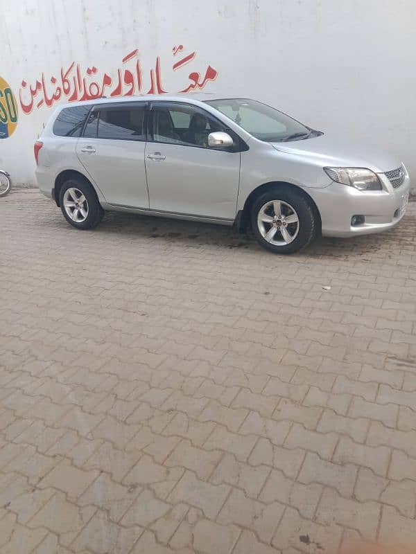 Toyota Corolla Fielder 2007 13