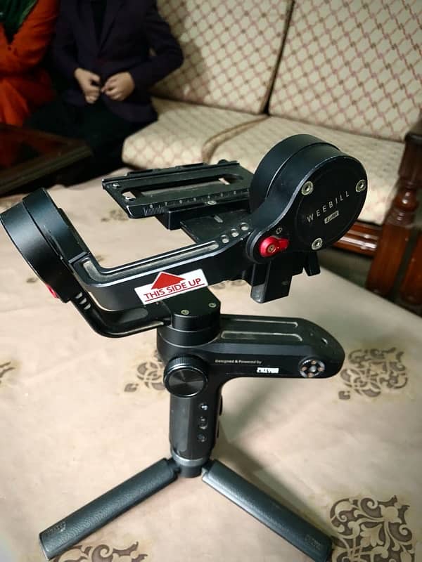 Zhiyun Camera Gimbal – Perfect for Vlogging & Filming!" 3