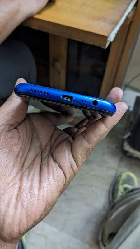 Realme 5 4/128 official approved 03151006832 4