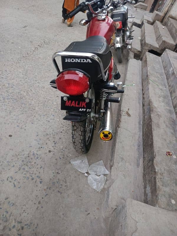 Honda 125 6