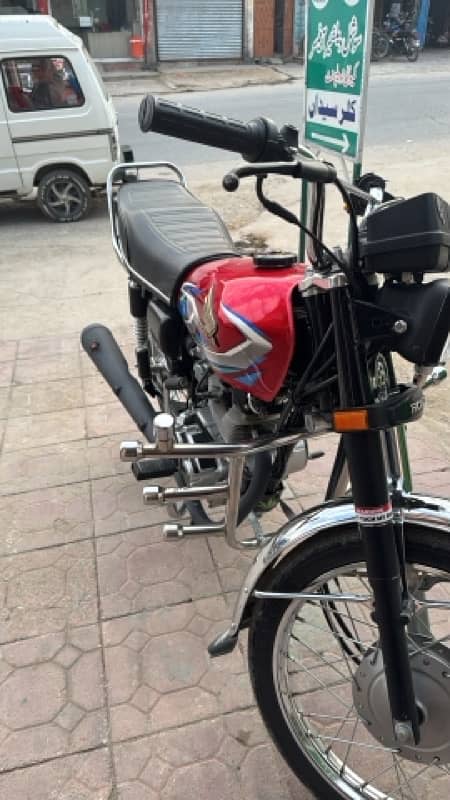 Honda 125 22 model 6