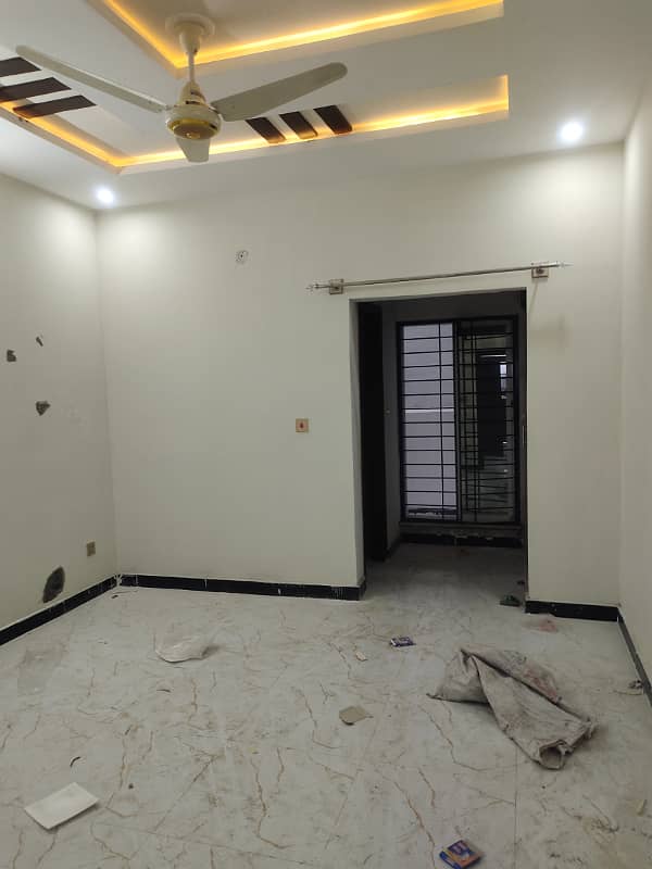 5 mrle house for sale Faisal town C block 3