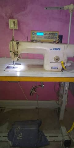 sewing digital machine