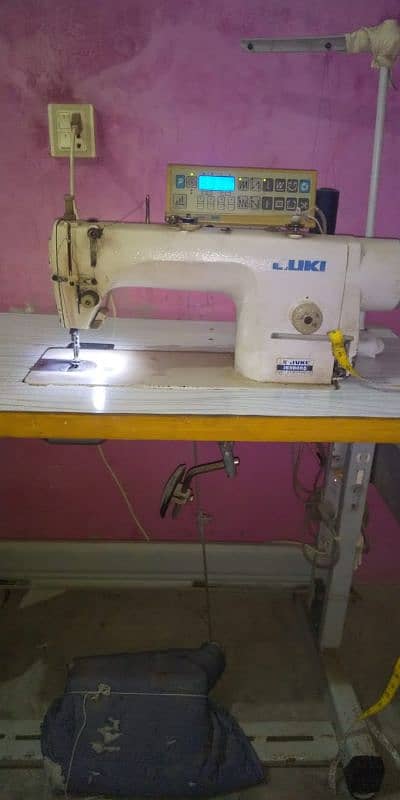 sewing digital machine 0