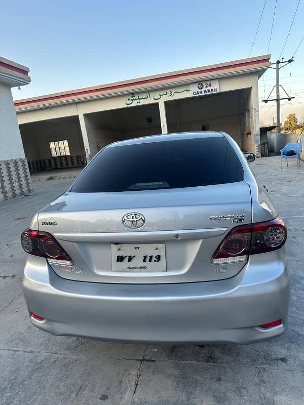 Toyota Corolla GLI 2012 4