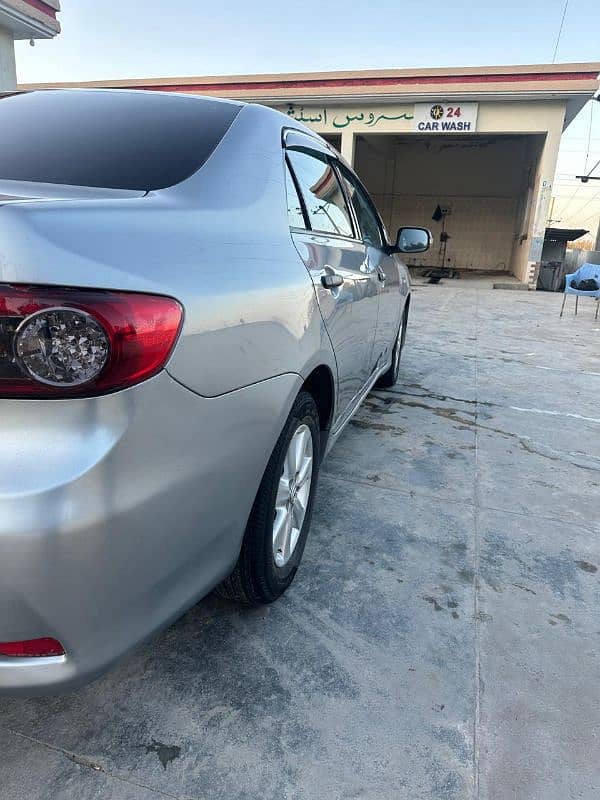 Toyota Corolla GLI 2012 6