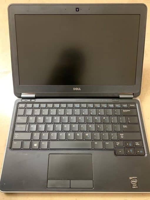 Dell Latitude E7240 - Core i5 4th Generation - 8GB RAM 128GB SSD 1