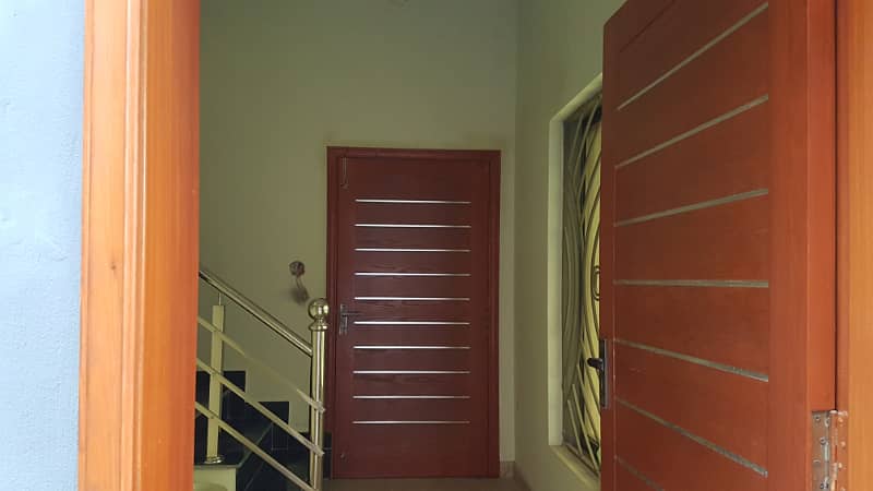 1 Kanal Branded Double Storey House For Rent In Central Park Housing Scheme 4