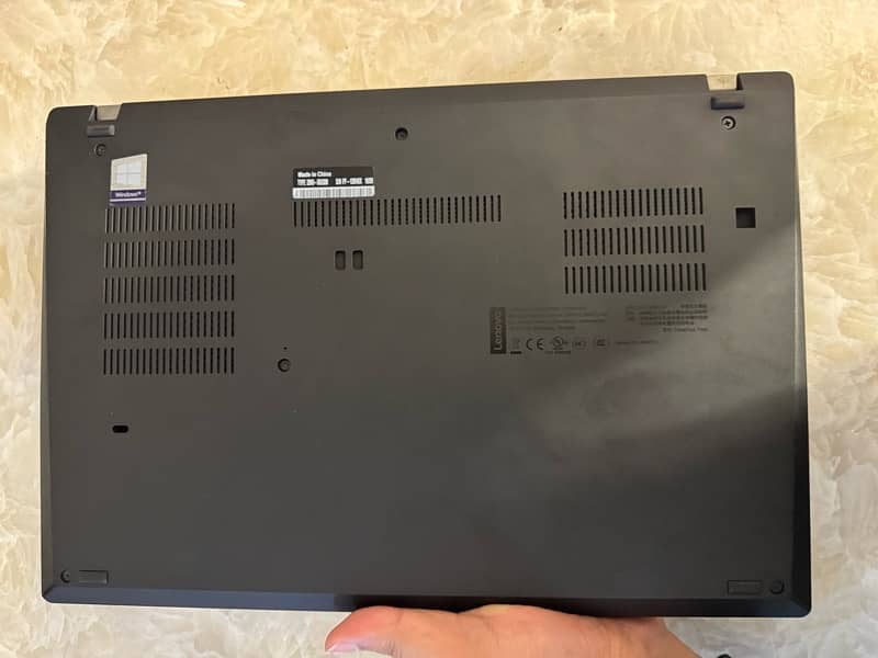 lenovo thinkpad T490 16/256 brand new 5