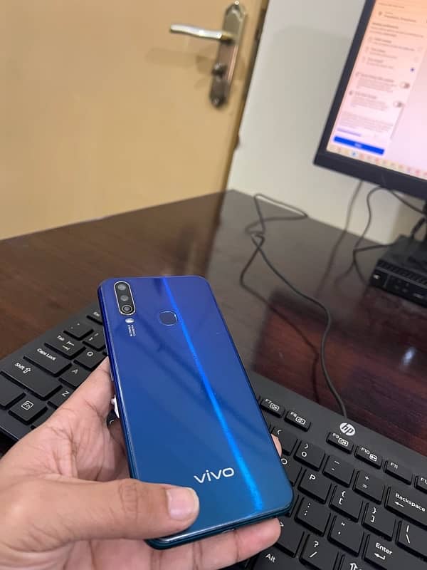 vivo y15 only what app 03005457696 1