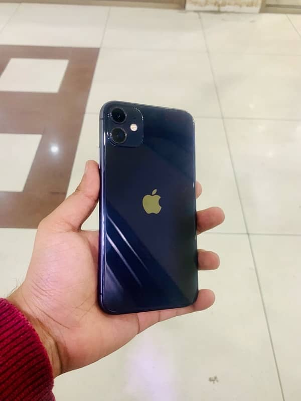 iphone 11 128GB 0