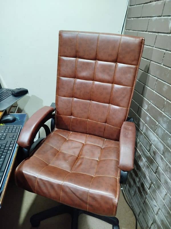 Revolving Chair for Sale 2