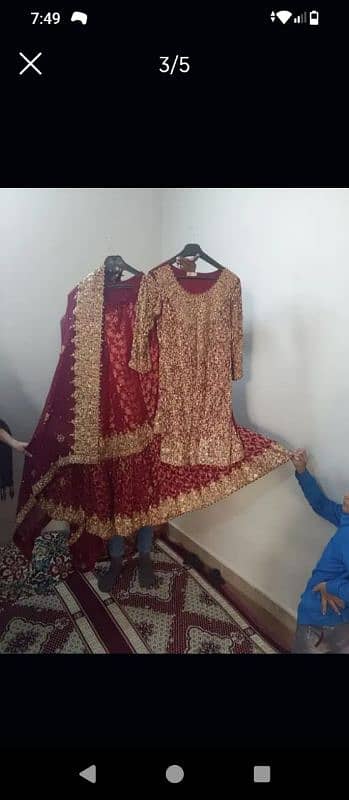 farshi  lehnga  mahroon color only one time used 1